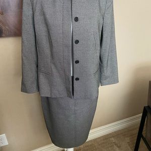 Ann Taylor Suit - Blazer & Skirt